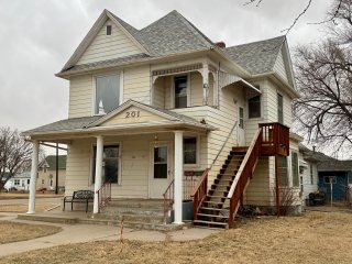 201 East 7th Avenue, Redfield SD