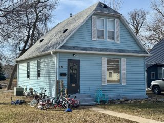 516 East 5th Avenue, Redfield SD